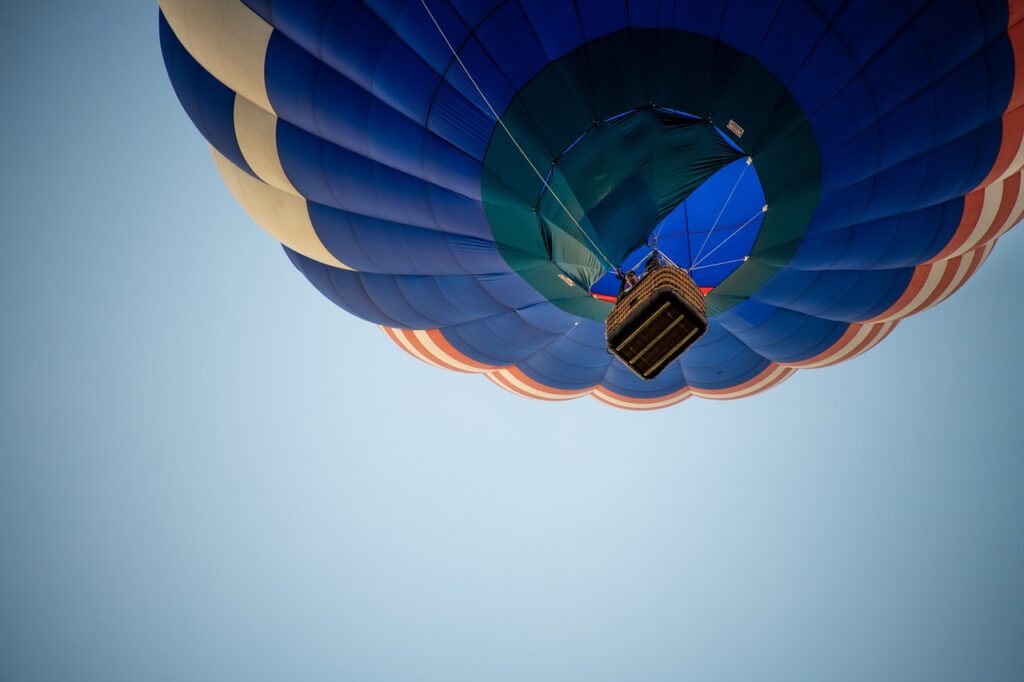 hot air balloon, flight, adventure, travel, sky, nature, aircraft