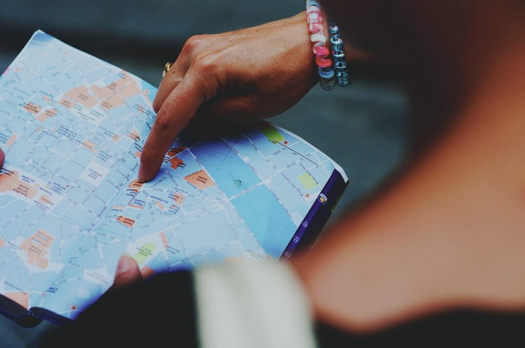 map, tourism, direction, guide, tourist guide, travel, traveler, world, holiday, paper, view, planning, world map, details, style, woman, europe